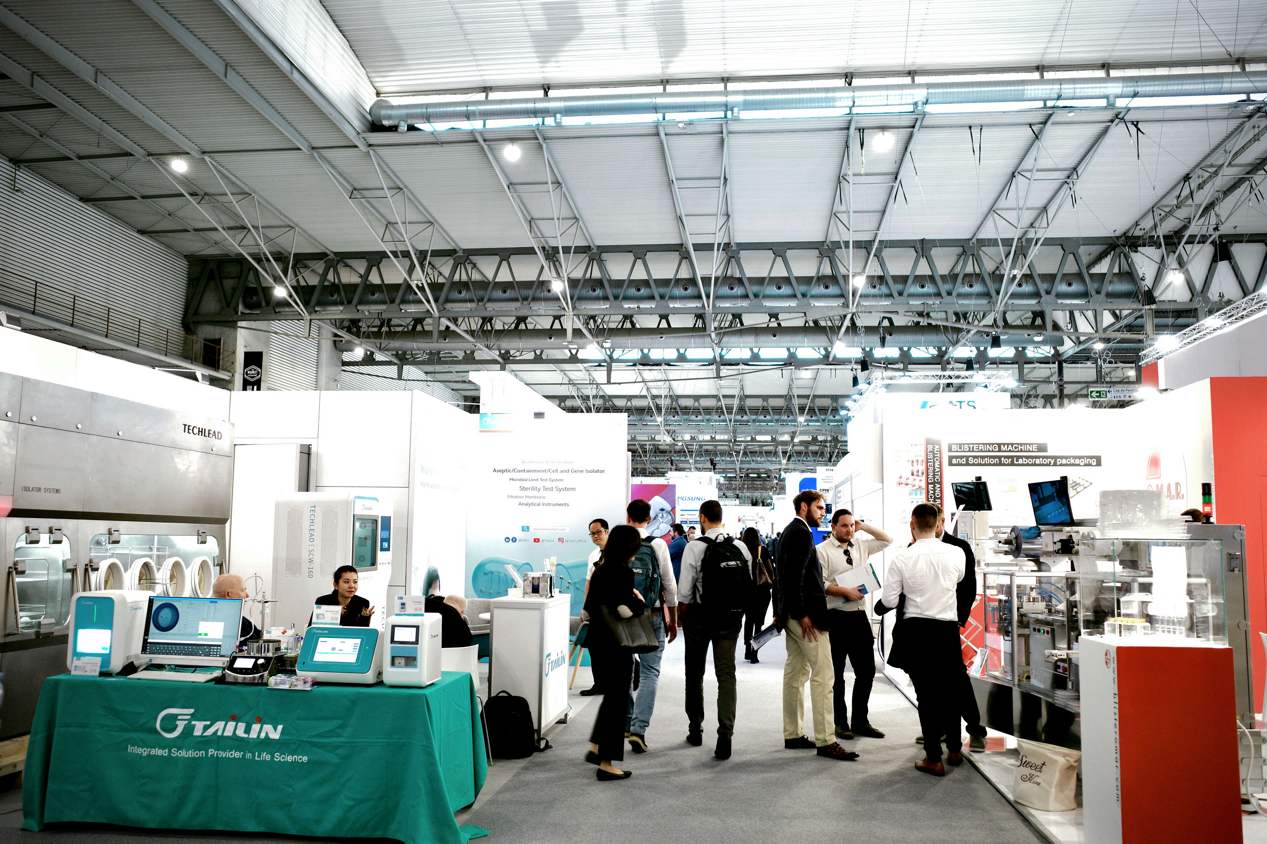 1698370106158581GlQJ.jpg IMG_8405.jpg