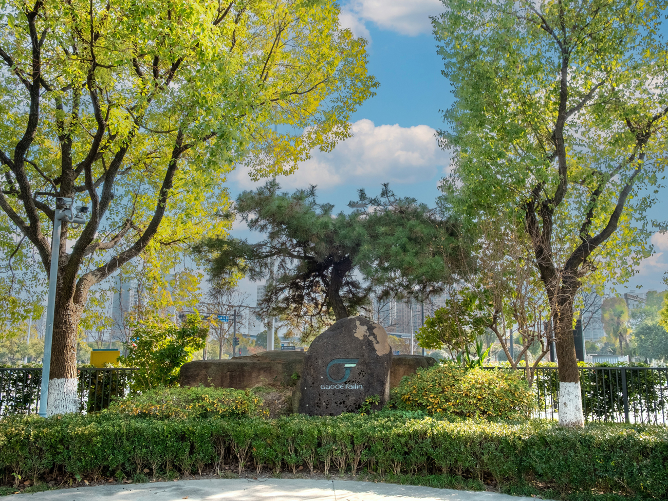 1736660856864584jkyy.jpg 轉(zhuǎn)角景觀石.jpg